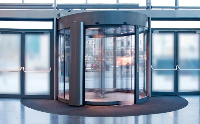 兰州应对人流量大的入口？旋转门的高效分流与不间断通行优势！