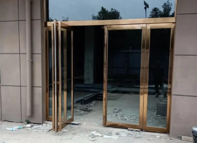 兰州肯德基门地弹簧怎么调？松紧度/关门速度调节方法！